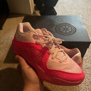 Kd 16 aunt pearls